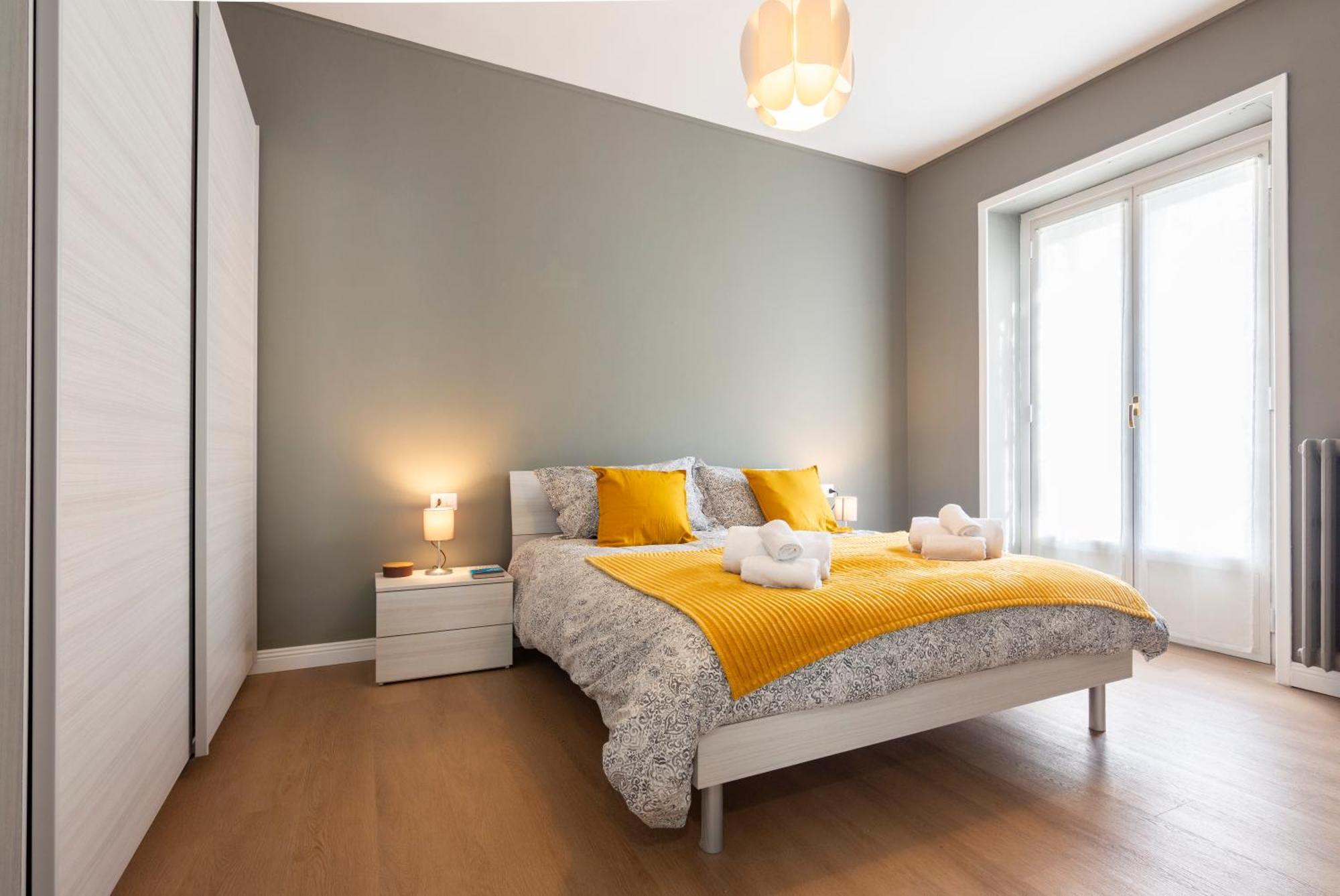 Ospitali - Dimora Tina, Ampio Trilocale In Zona Lambrate Comodo X4 Milán