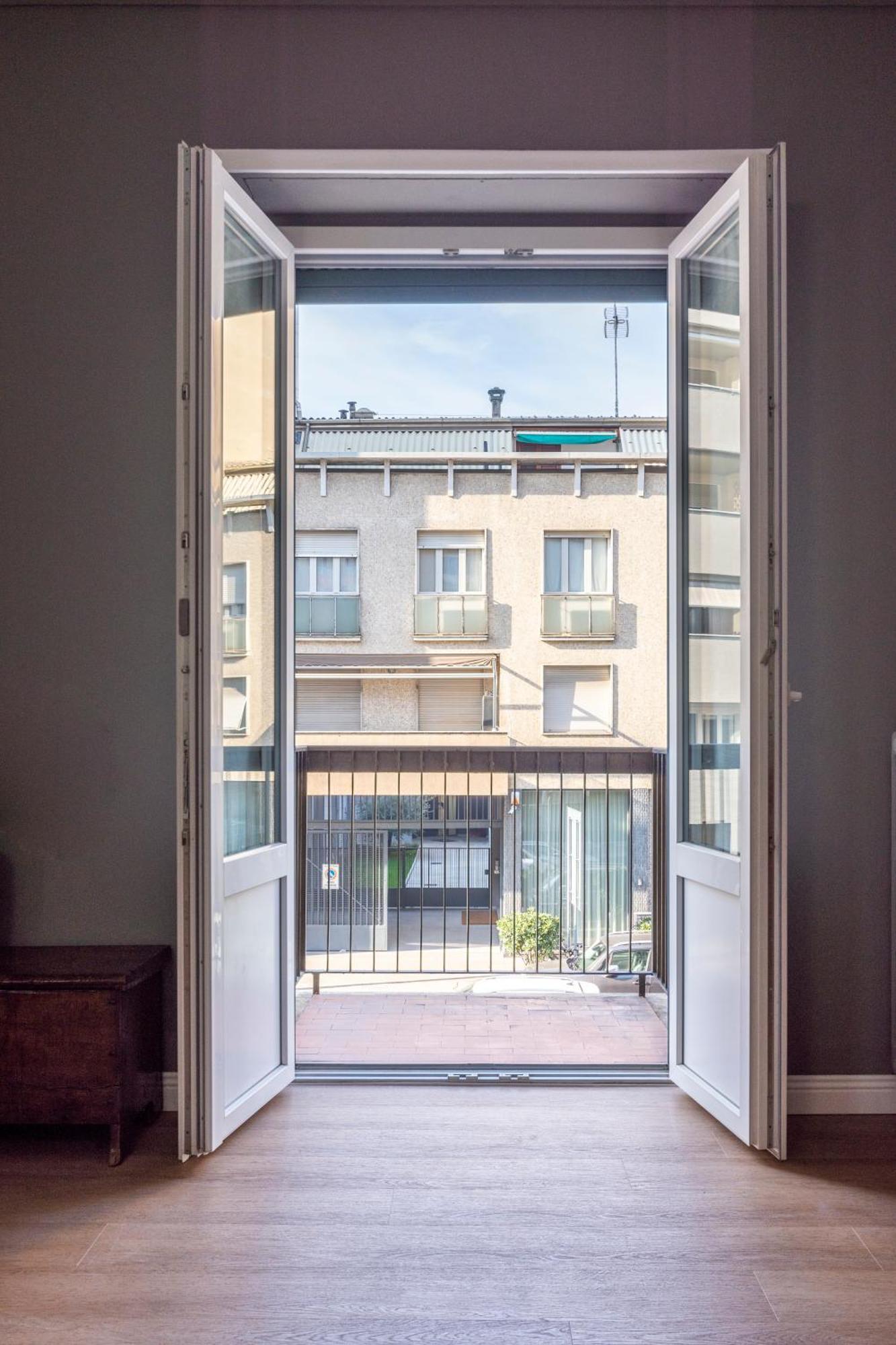 Ospitali - Dimora Tina, Ampio Trilocale In Zona Lambrate Comodo X4 Appartement *