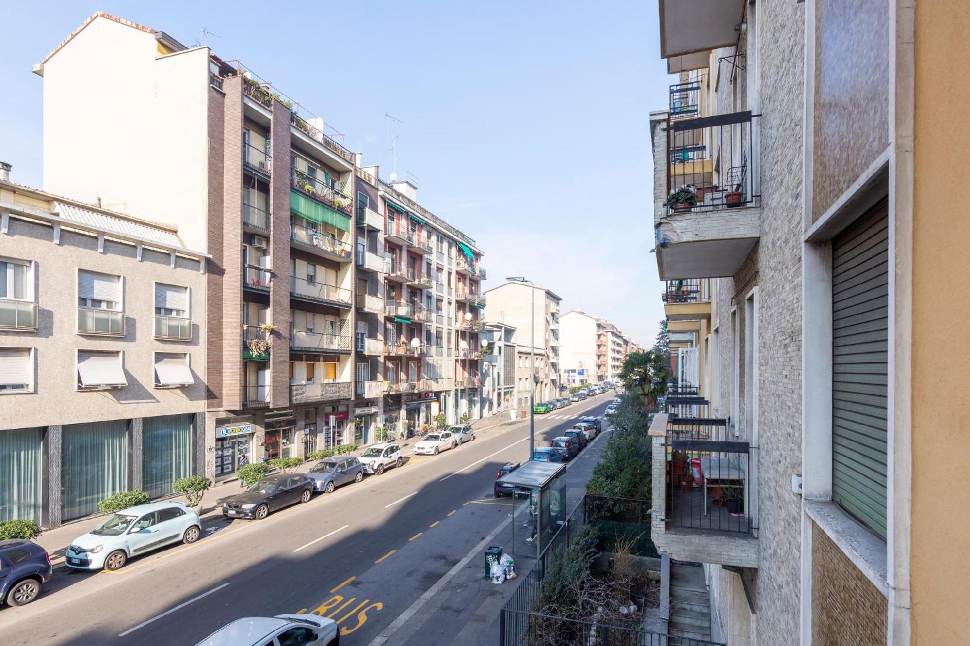 Ospitali - Dimora Tina, Ampio Trilocale In Zona Lambrate Comodo X4 Apartamento